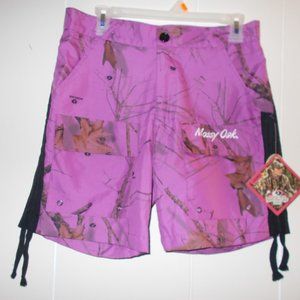 Mossy Oak ladies camo shorts size large